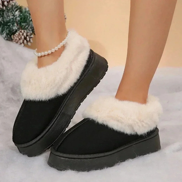 Black Casual Women's Suede Shearling Ankle Moccasins - Picture 3 of 9